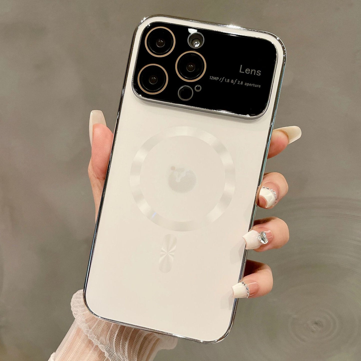High-grade Magnetic Suction Frosted iPhone Case
